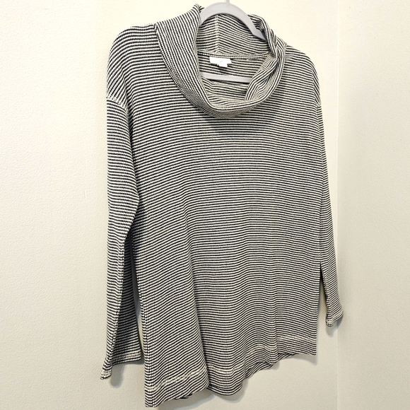 J. Jill Cotton Womens Relaxed Cowl Neck Cozy Top Cottagecore Gray White XS - Picture 4 of 13